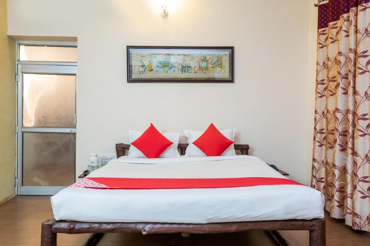 Kanha Village Eco Resort Εξωτερικό φωτογραφία