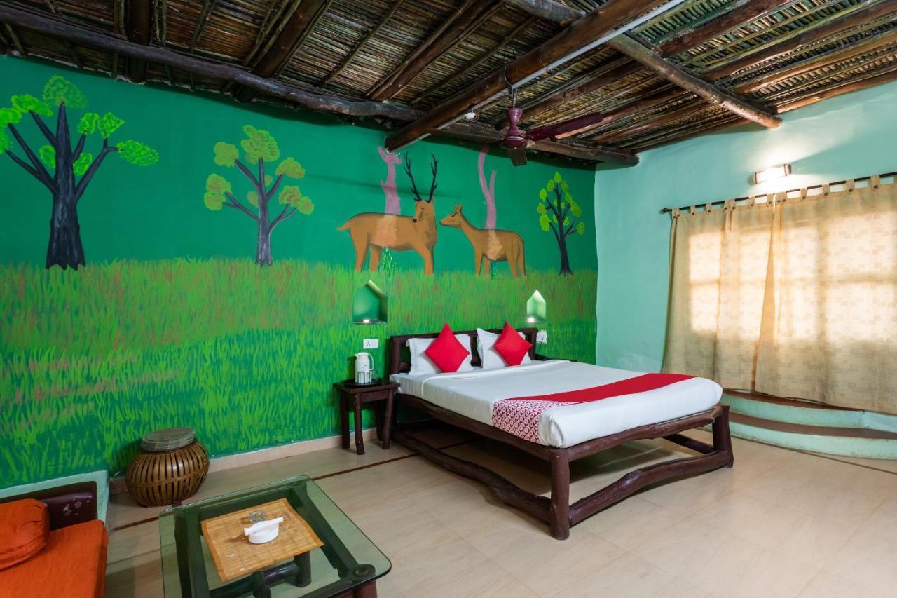 Kanha Village Eco Resort Εξωτερικό φωτογραφία