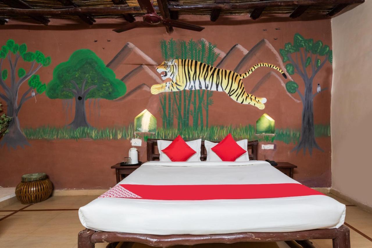 Kanha Village Eco Resort Εξωτερικό φωτογραφία